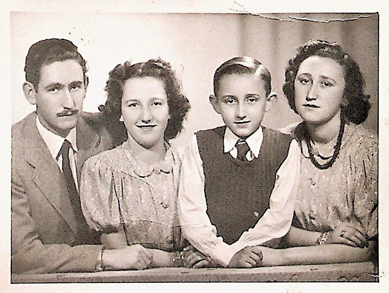 Archivo:Velasco Colmenares.jpg